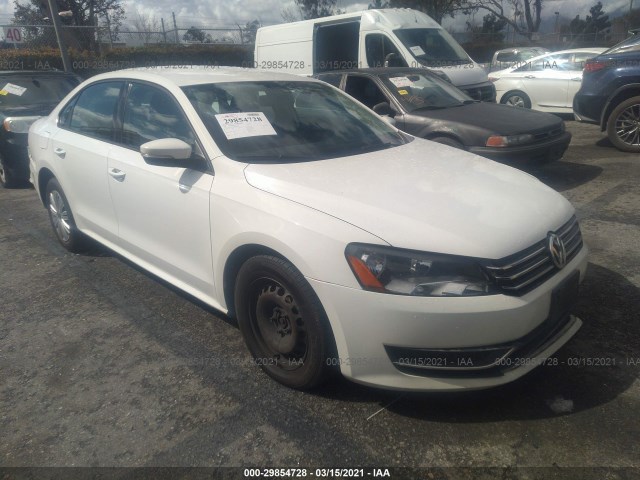 VOLKSWAGEN PASSAT 2015 1vwat7a35fc004840