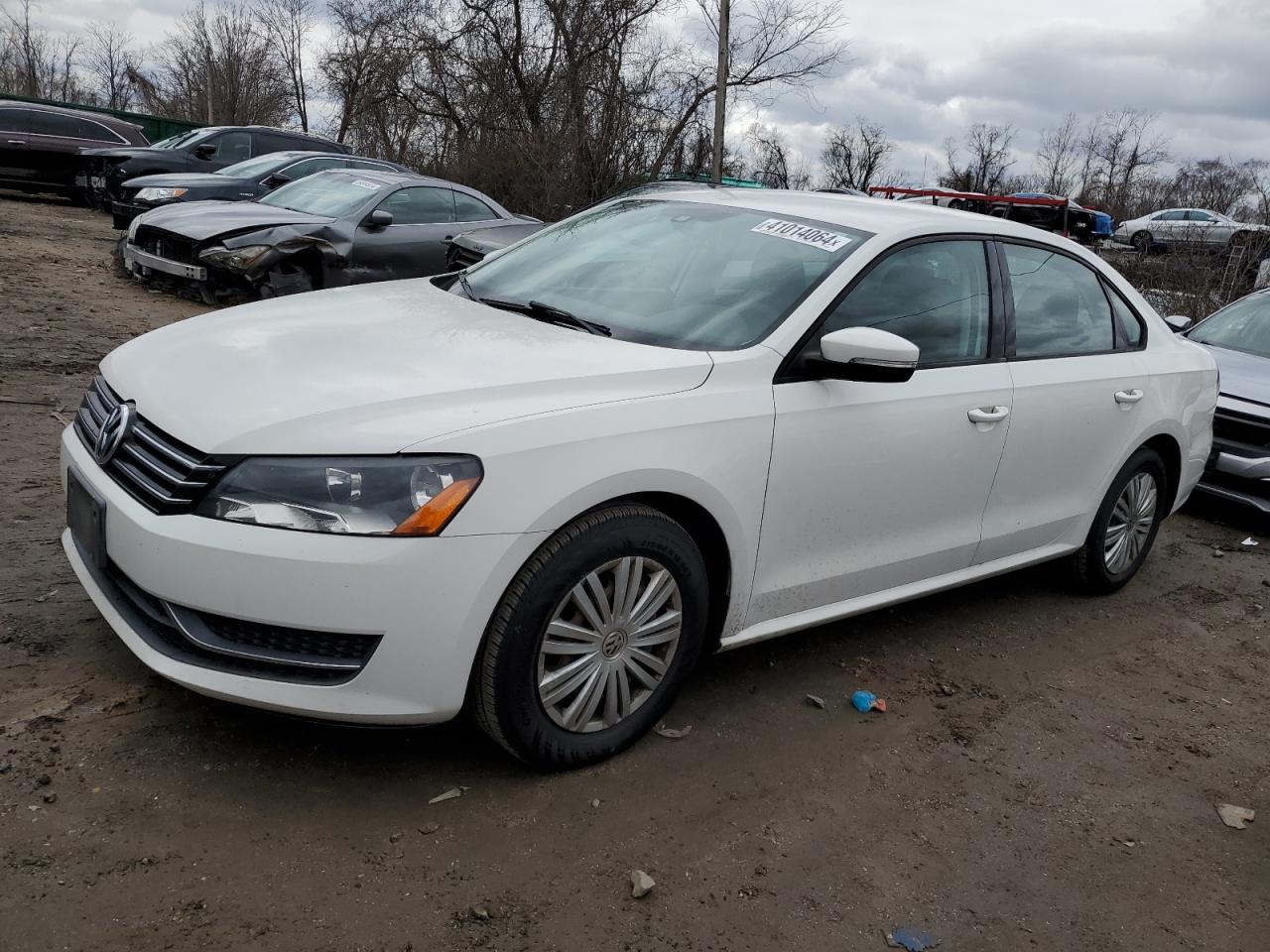 VOLKSWAGEN PASSAT 2015 1vwat7a35fc076413