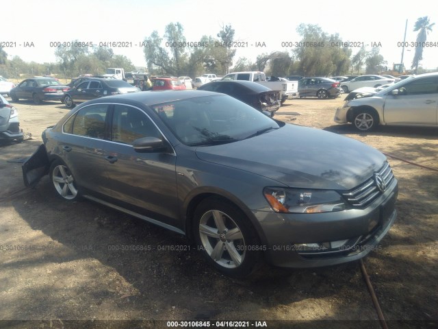 VOLKSWAGEN PASSAT 2015 1vwat7a35fc104033