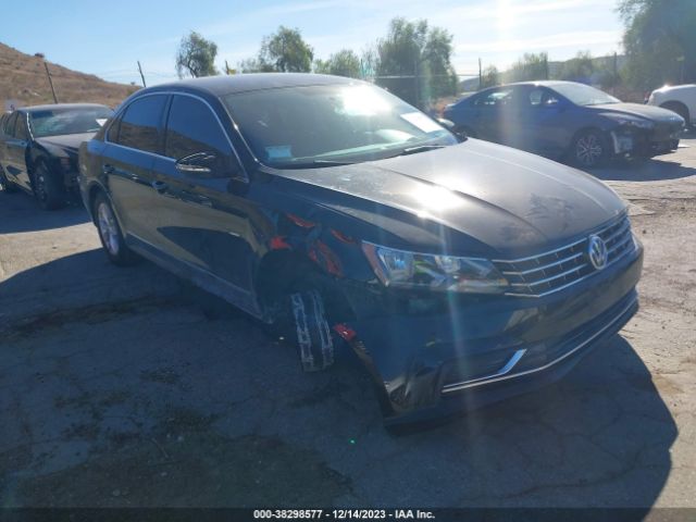 VOLKSWAGEN PASSAT 2016 1vwat7a35gc035121