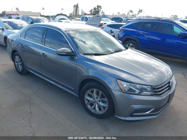 VOLKSWAGEN PASSAT 2017 1vwat7a35hc009541