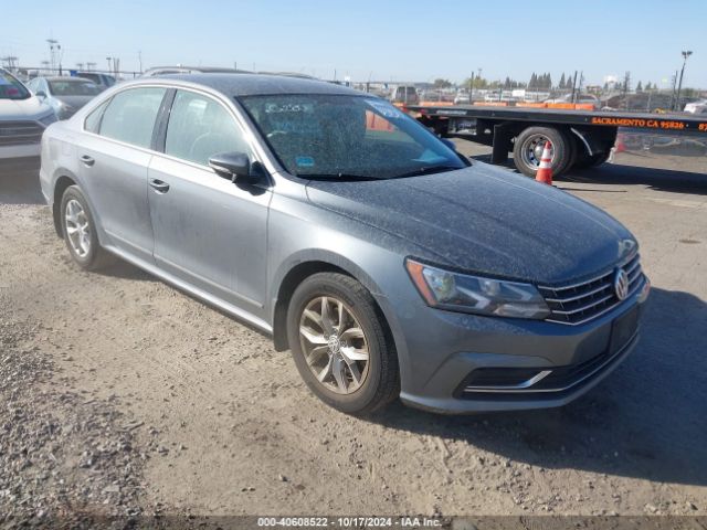 VOLKSWAGEN PASSAT 2017 1vwat7a35hc011841