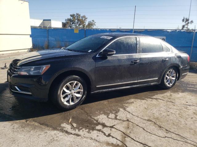 VOLKSWAGEN PASSAT 2017 1vwat7a35hc012830