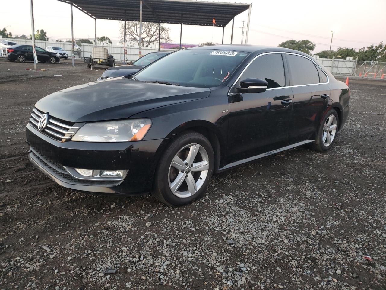 VOLKSWAGEN PASSAT 2015 1vwat7a36fc096427