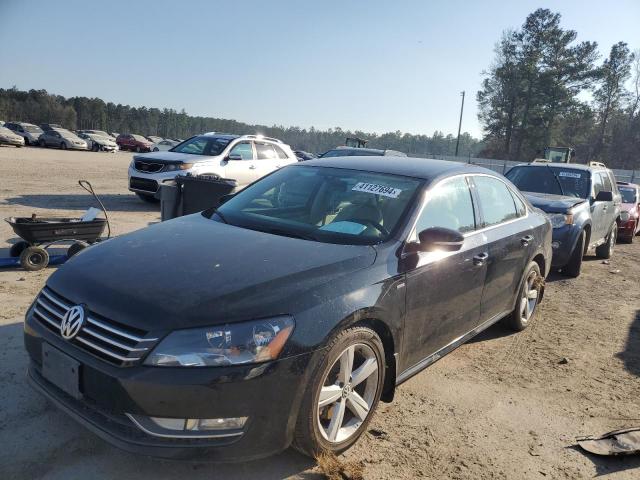 VOLKSWAGEN PASSAT 2015 1vwat7a36fc118104