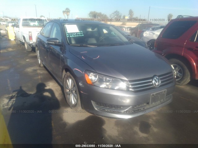 VOLKSWAGEN PASSAT 2014 1vwat7a37ec027762