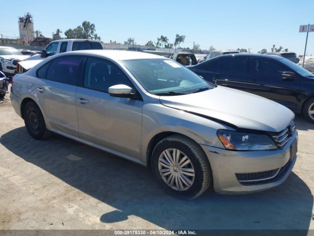 VOLKSWAGEN PASSAT 2014 1vwat7a37ec063757