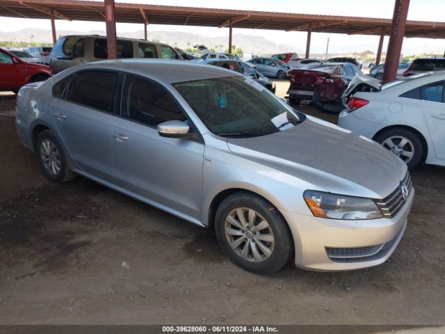 VOLKSWAGEN PASSAT 2015 1vwat7a37fc019212