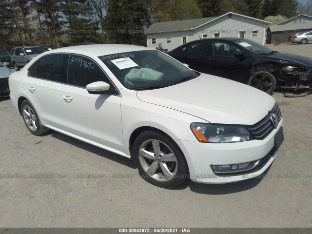 VOLKSWAGEN PASSAT 2015 1vwat7a37fc086537