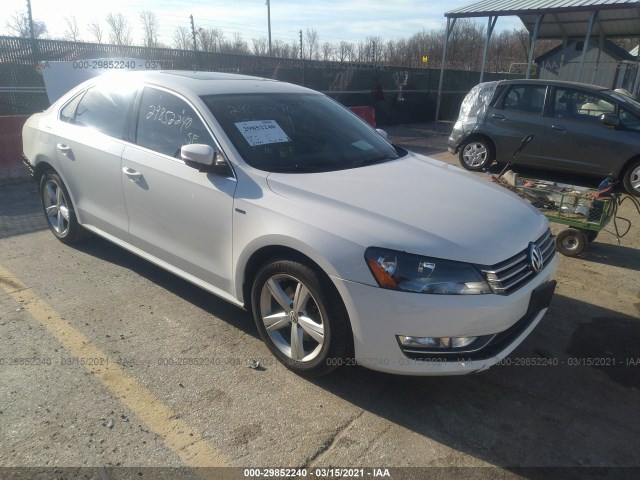 VOLKSWAGEN PASSAT 2015 1vwat7a37fc113204