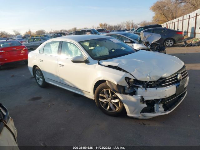 VOLKSWAGEN PASSAT 2017 1vwat7a37hc006818