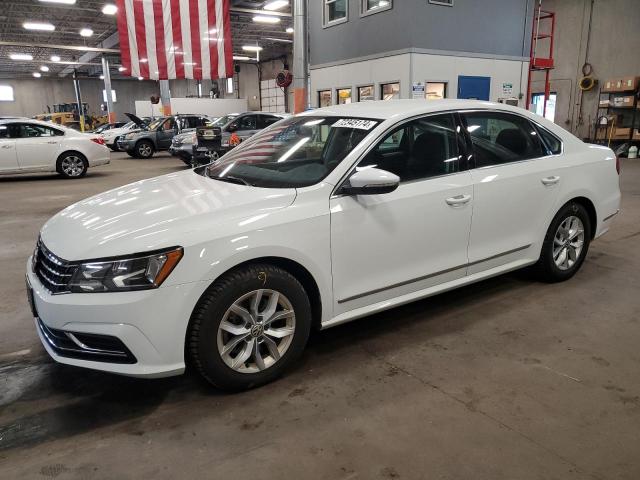 VOLKSWAGEN PASSAT 2017 1vwat7a37hc014630