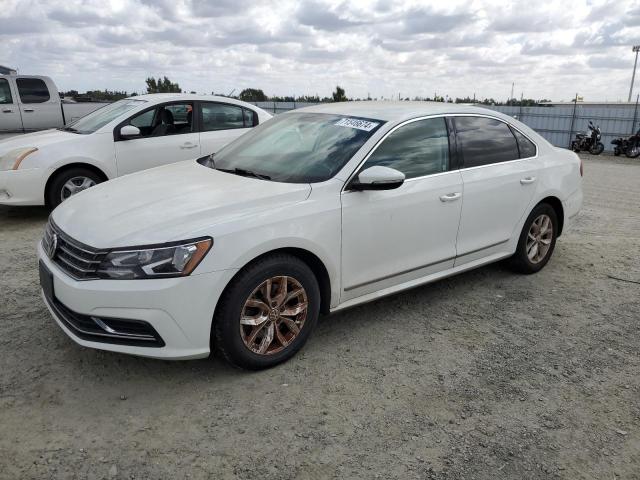 VOLKSWAGEN PASSAT 2017 1vwat7a37hc083303