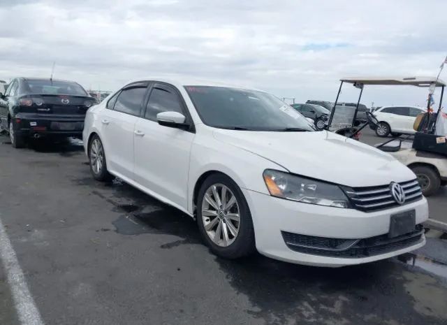 VOLKSWAGEN PASSAT 2015 1vwat7a38fc074901