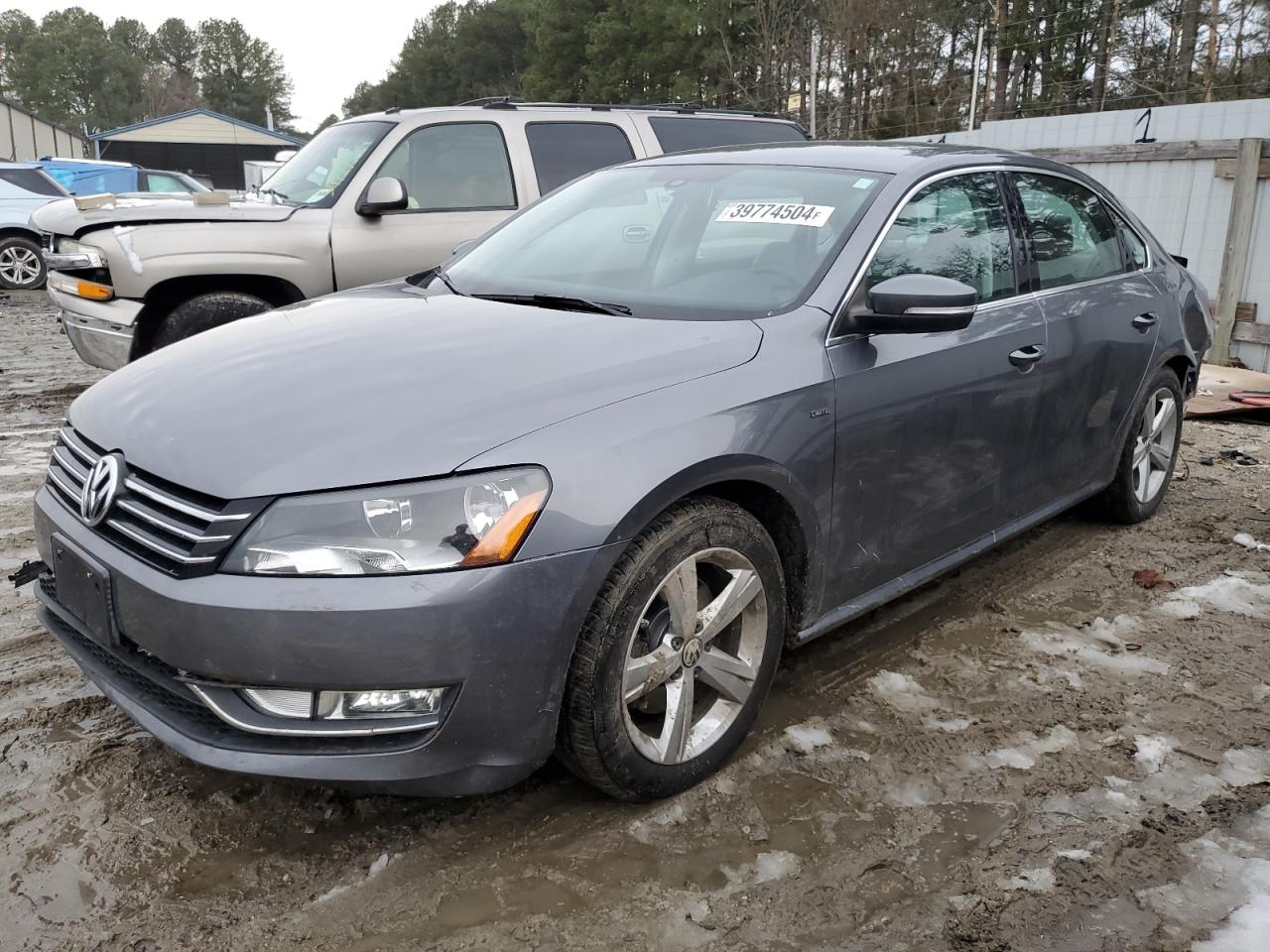 VOLKSWAGEN PASSAT 2015 1vwat7a38fc122185