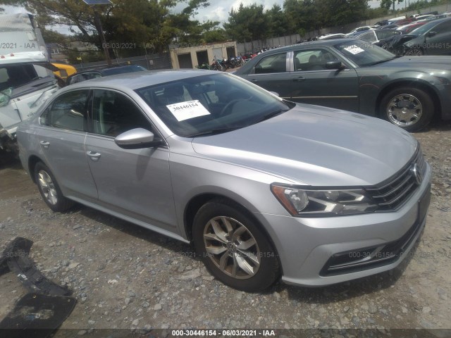 VOLKSWAGEN PASSAT 2017 1vwat7a38hc029430