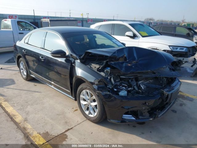 VOLKSWAGEN PASSAT 2017 1vwat7a38hc061049