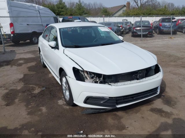 VOLKSWAGEN PASSAT 2017 1vwat7a38hc072391