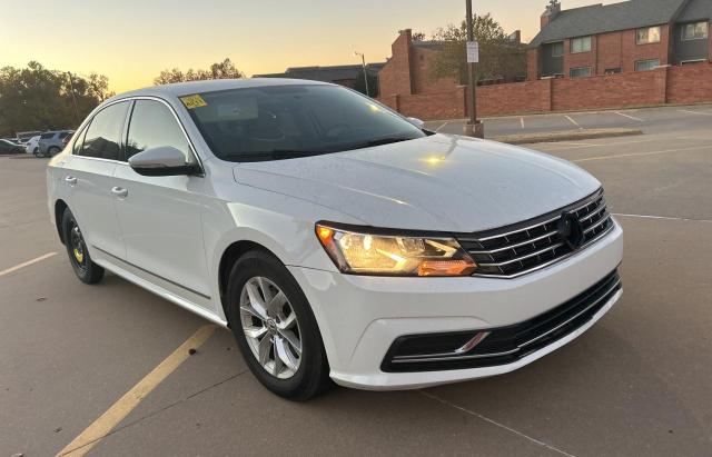 VOLKSWAGEN PASSAT 2017 1vwat7a38hc072486