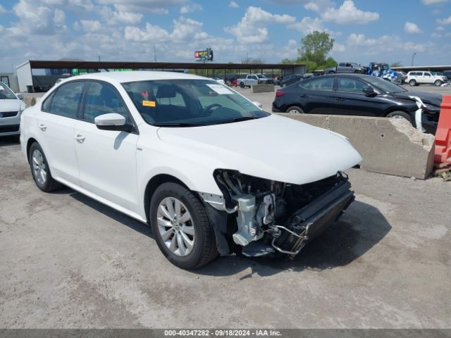 VOLKSWAGEN PASSAT 2015 1vwat7a39fc042779