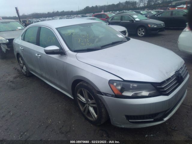 VOLKSWAGEN PASSAT 2015 1vwat7a39fc081498