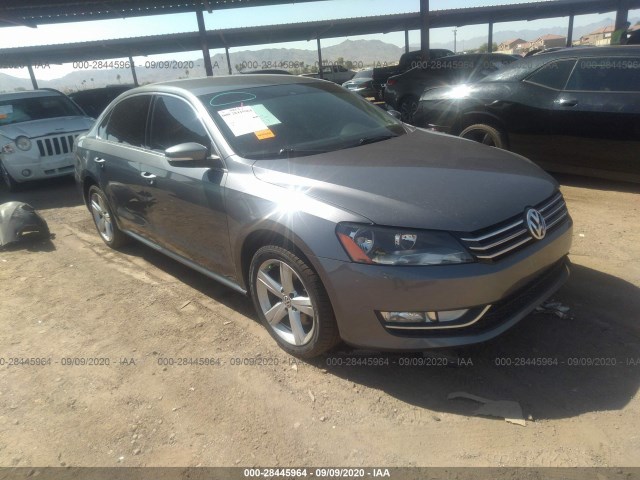 VOLKSWAGEN PASSAT 2015 1vwat7a39fc082506