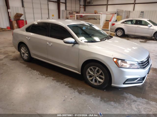 VOLKSWAGEN PASSAT 2017 1vwat7a39hc018145