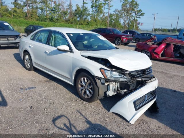 VOLKSWAGEN PASSAT 2016 1vwat7a3xgc010277