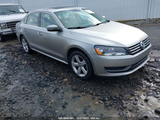 VOLKSWAGEN PASSAT 2013 1vwbh7a32dc065582