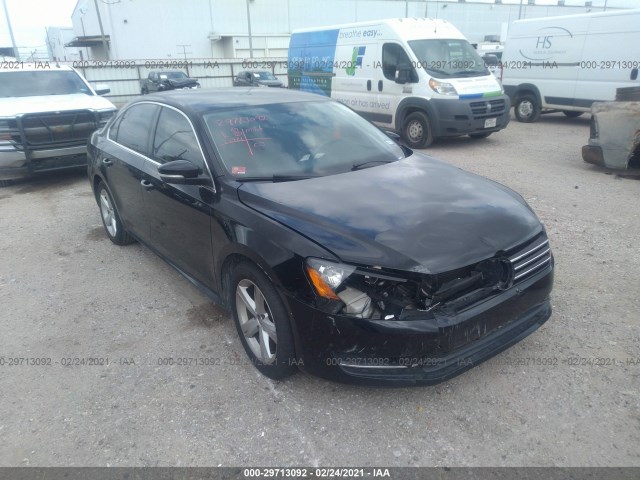 VOLKSWAGEN PASSAT 2013 1vwbh7a33dc021039