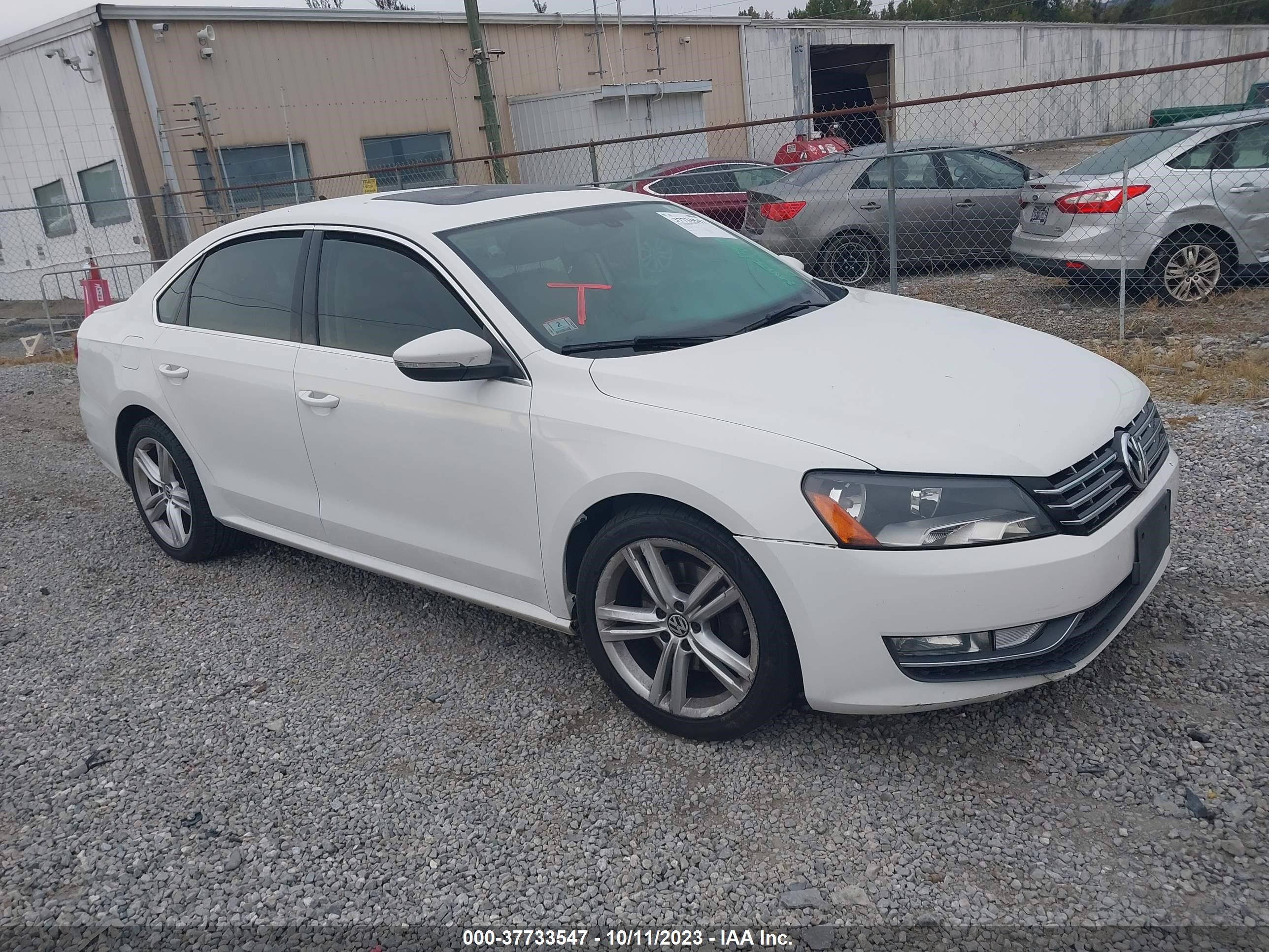 VOLKSWAGEN PASSAT 2012 1vwbm7a30cc041307