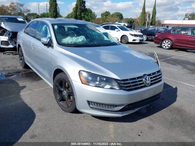 VOLKSWAGEN PASSAT 2014 1vwbn7a34ec024008