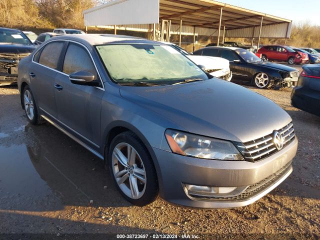 VOLKSWAGEN PASSAT 2014 1vwbn7a34ec052696