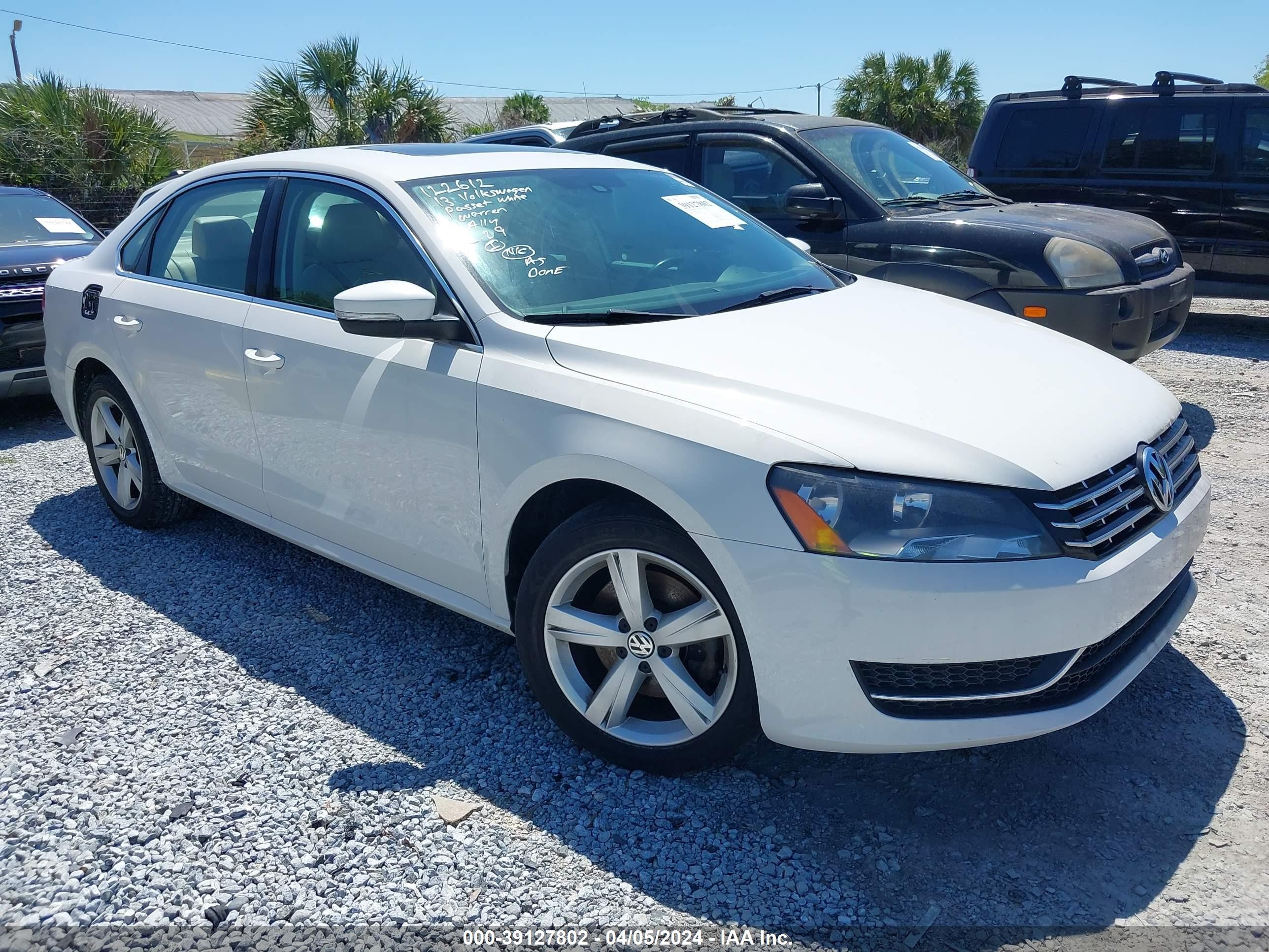 VOLKSWAGEN PASSAT 2013 1vwbn7a37dc122612