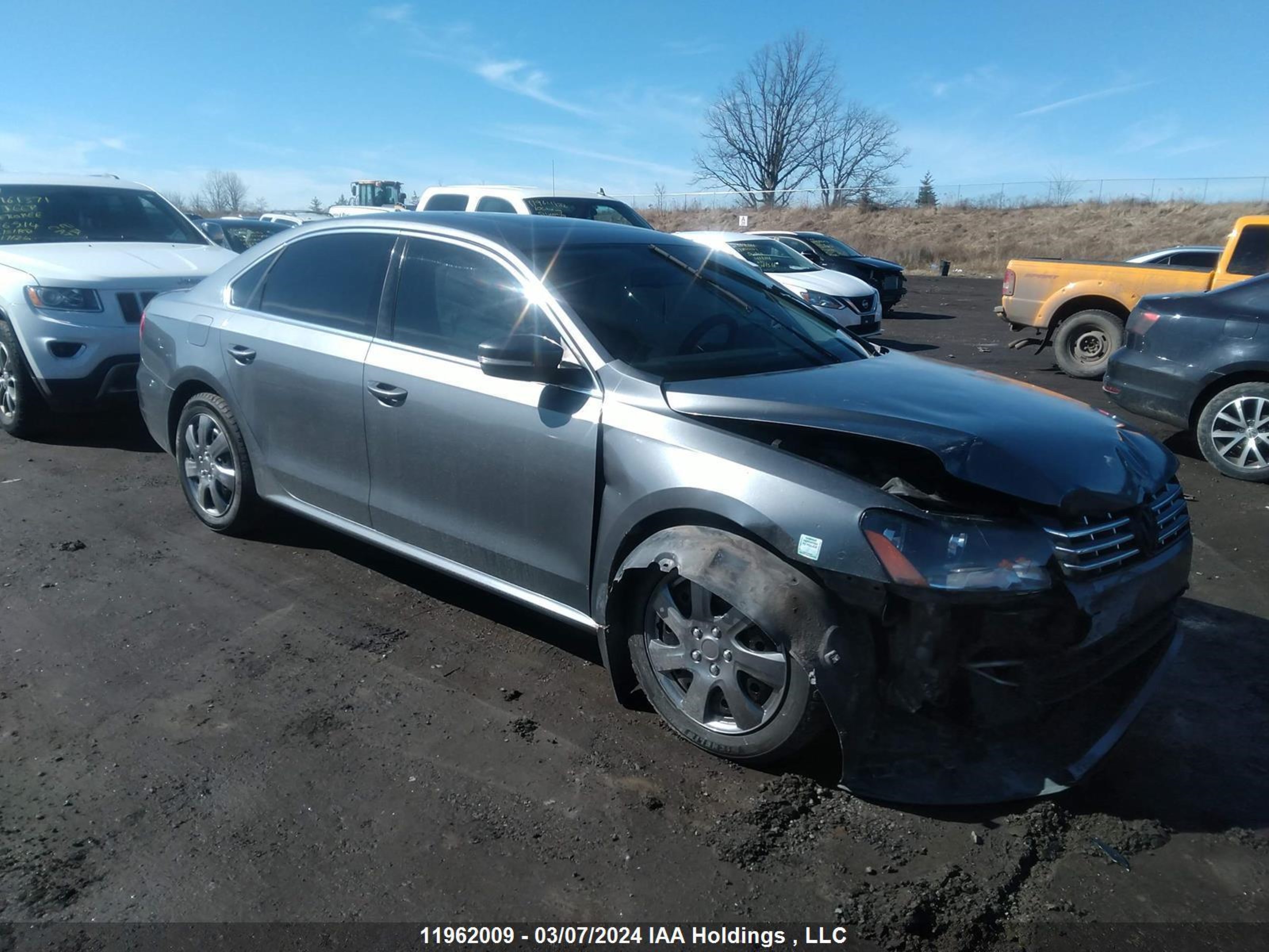 VOLKSWAGEN PASSAT 2014 1vwbn7a38ec004330