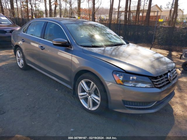 VOLKSWAGEN PASSAT 2014 1vwbn7a38ec070229