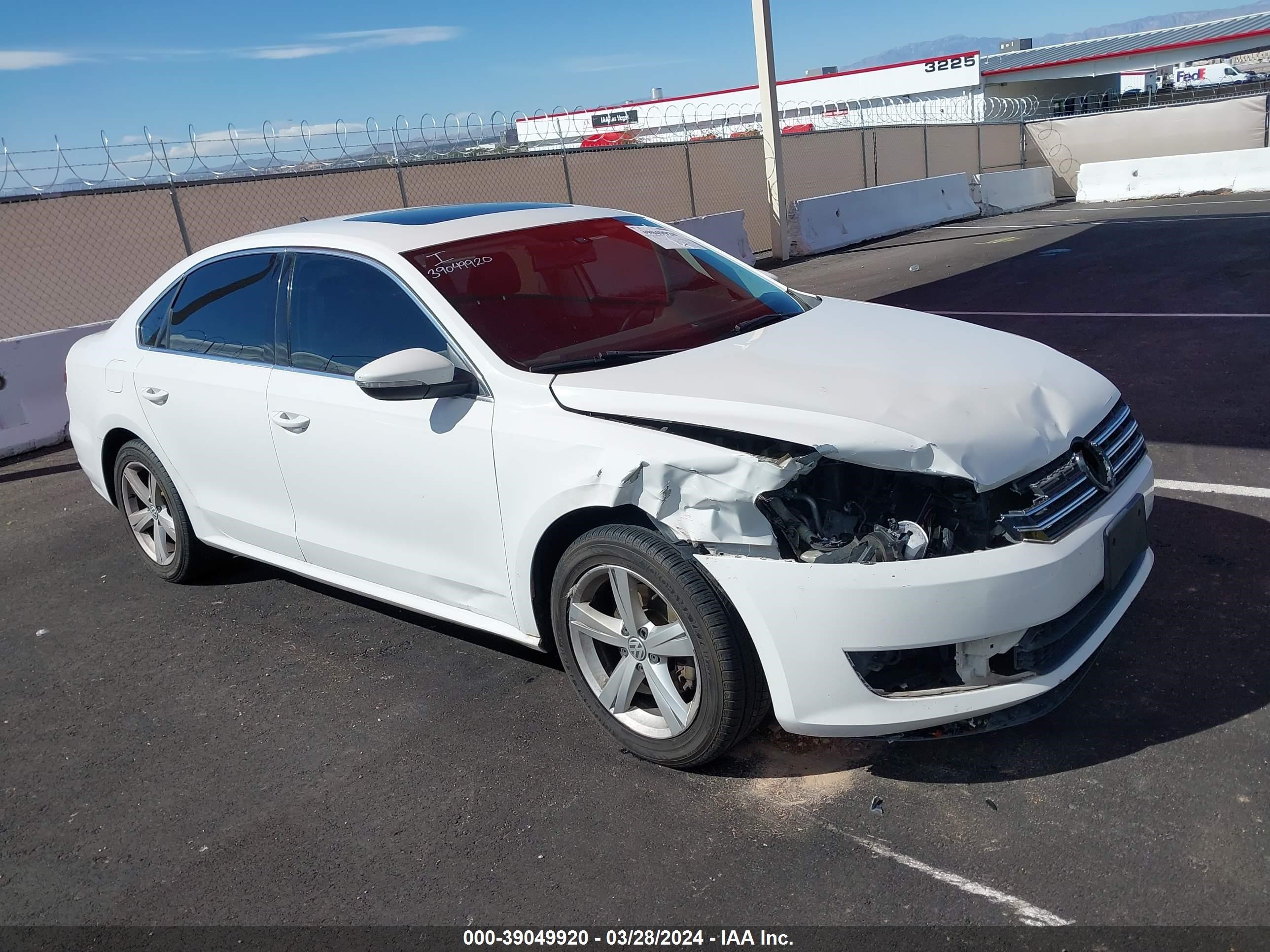 VOLKSWAGEN PASSAT 2012 1vwbn7a39cc021585