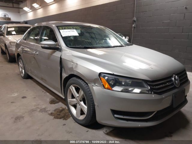 VOLKSWAGEN PASSAT 2012 1vwbp7a30cc108687