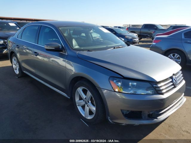 VOLKSWAGEN PASSAT 2013 1vwbp7a30dc067270