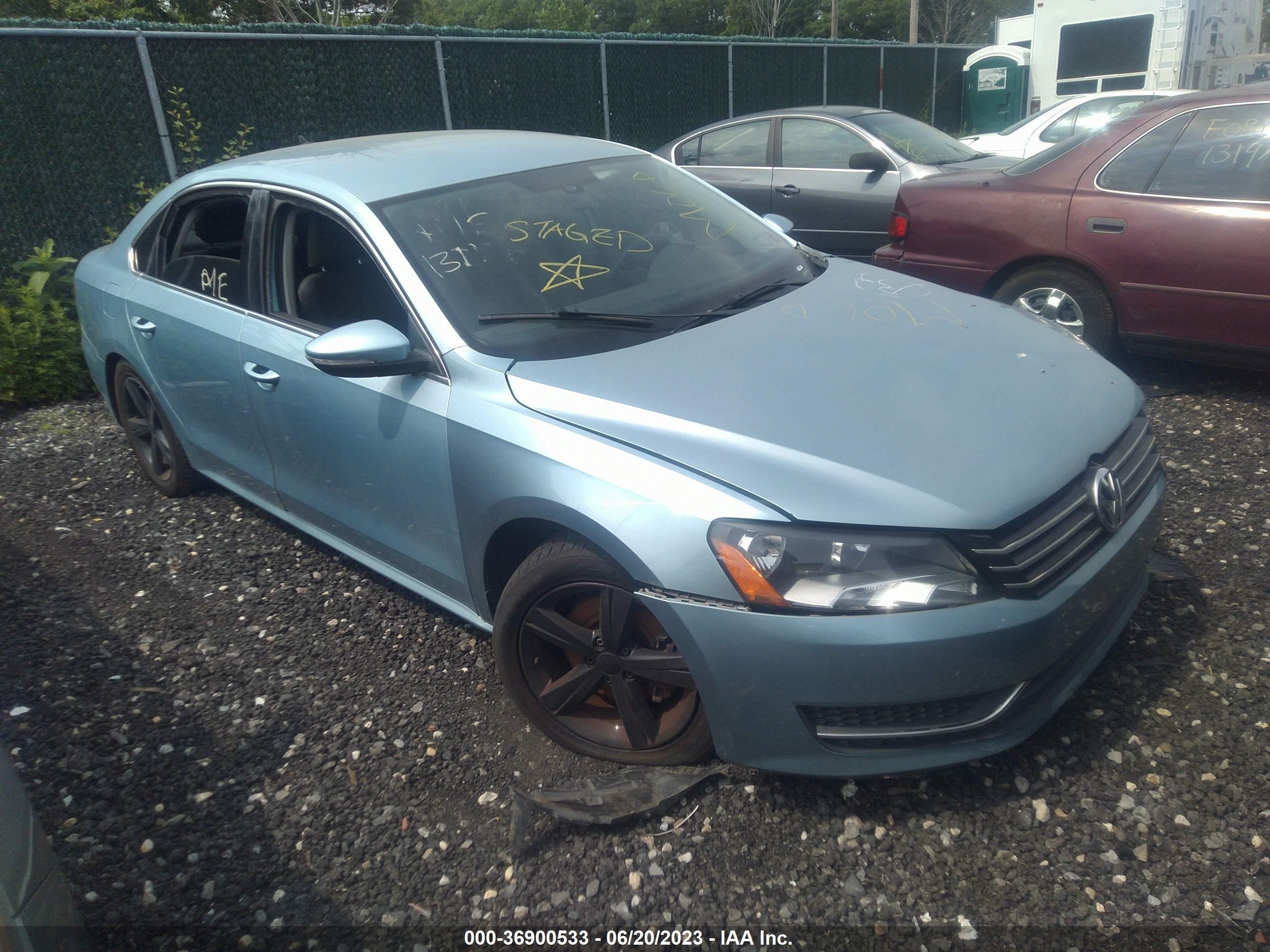 VOLKSWAGEN PASSAT 2012 1vwbp7a32cc025486