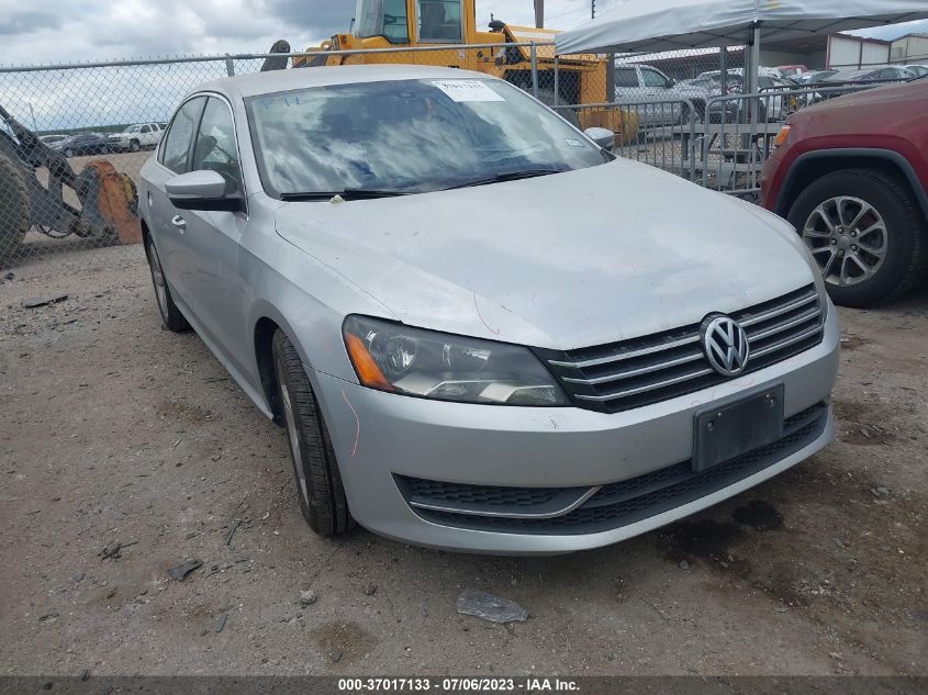 VOLKSWAGEN PASSAT 2013 1vwbp7a32dc016370