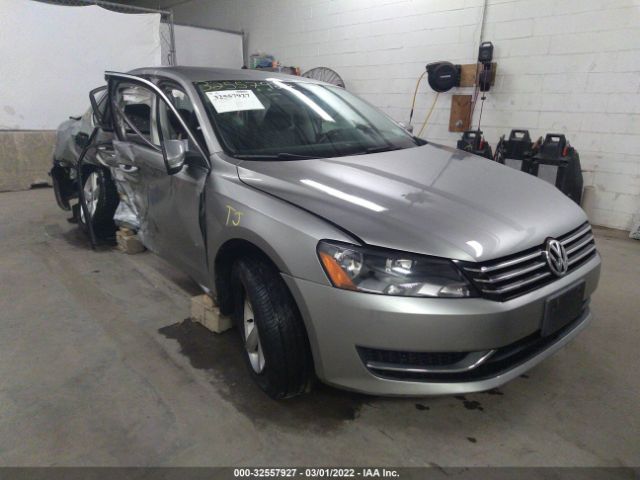 VOLKSWAGEN PASSAT 2013 1vwbp7a32dc049045