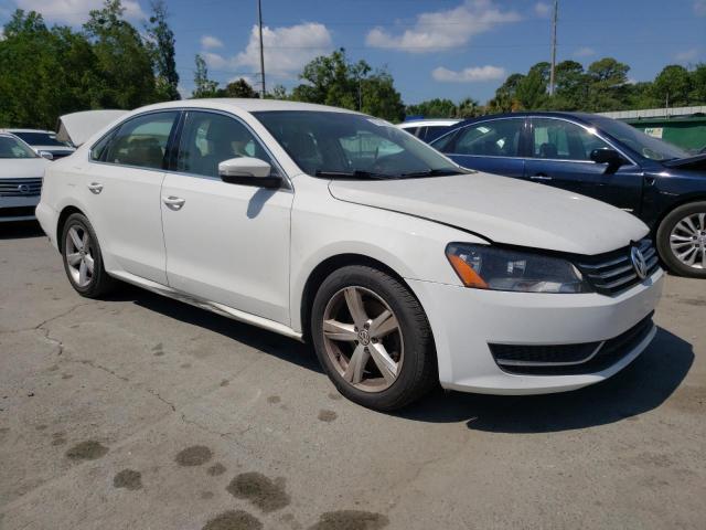 VOLKSWAGEN PASSAT 2013 1vwbp7a32dc110703