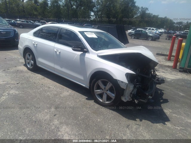 VOLKSWAGEN PASSAT 2012 1vwbp7a33cc014397