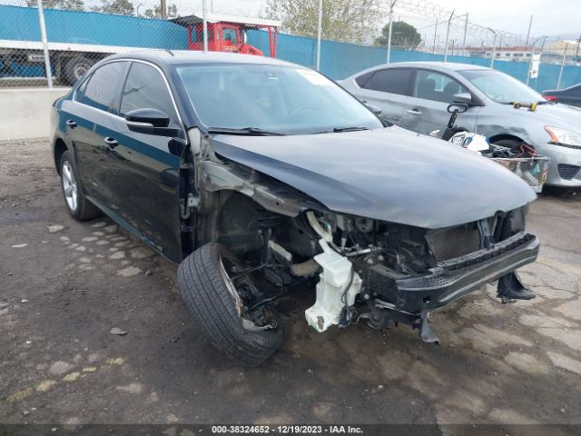 VOLKSWAGEN PASSAT 2013 1vwbp7a33dc002235