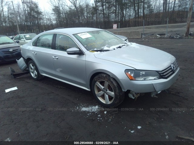 VOLKSWAGEN PASSAT 2013 1vwbp7a33dc109656