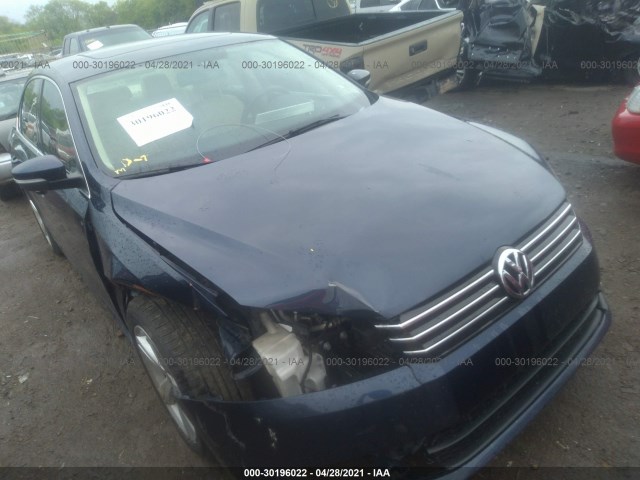 VOLKSWAGEN PASSAT 2013 1vwbp7a34dc112257