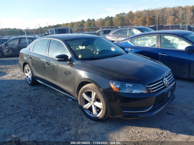 VOLKSWAGEN PASSAT 2013 1vwbp7a35dc010353