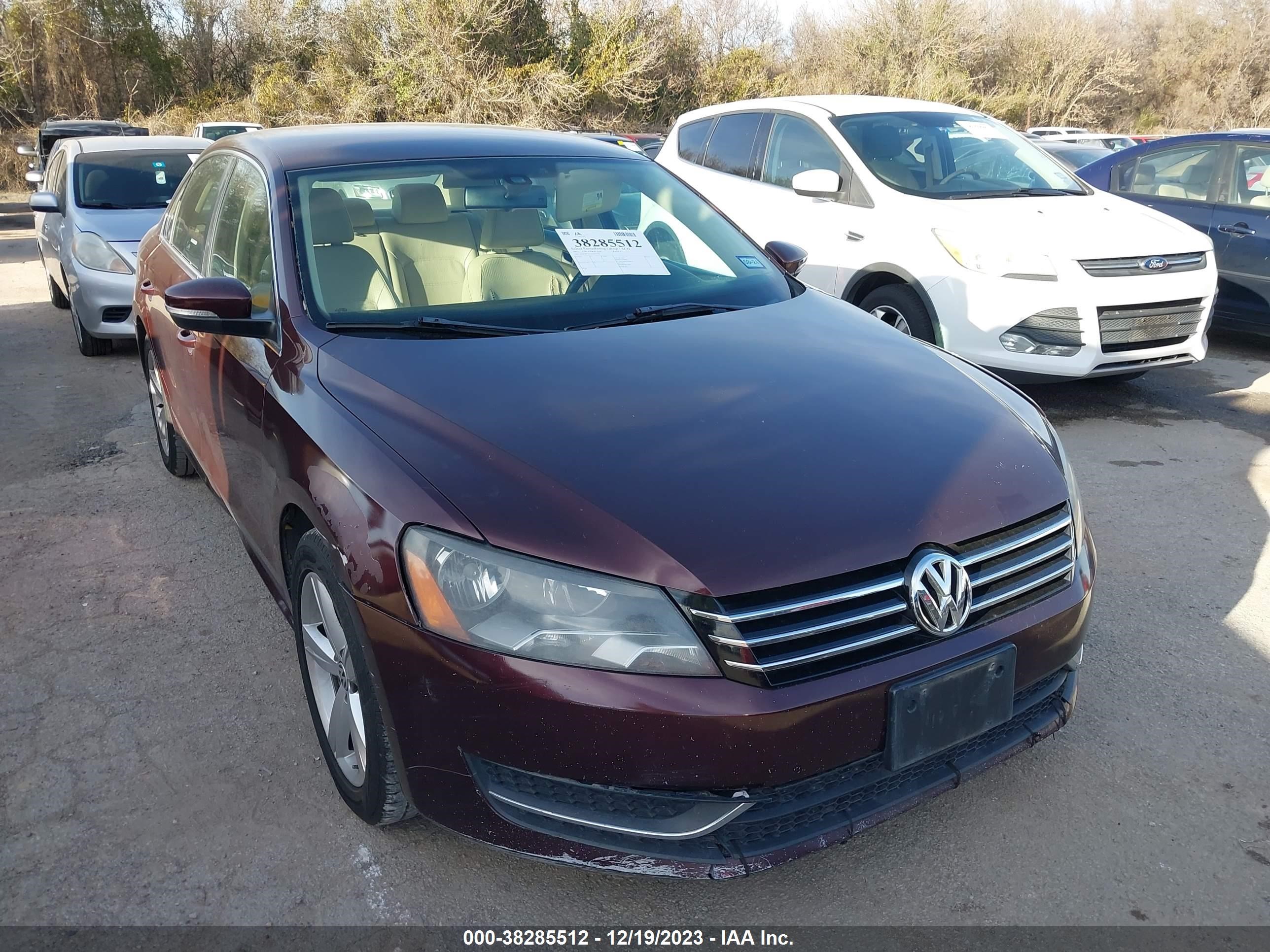 VOLKSWAGEN PASSAT 2012 1vwbp7a37cc097428