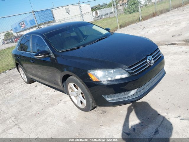 VOLKSWAGEN PASSAT 2012 1vwbp7a37cc100974